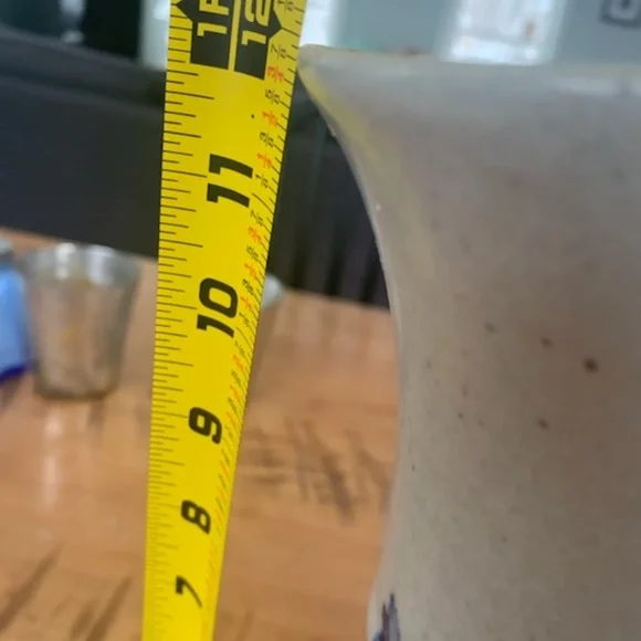 Handmade iris vase - Picture 5 of 6